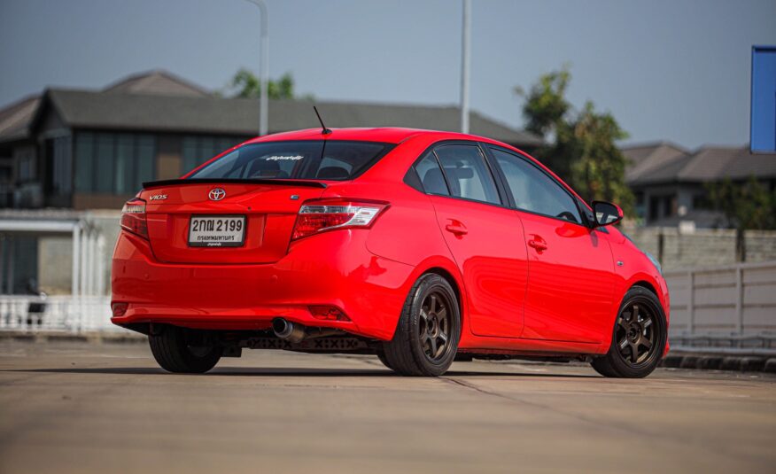 Toyota Vios E PF-รถบ้านมือสอง