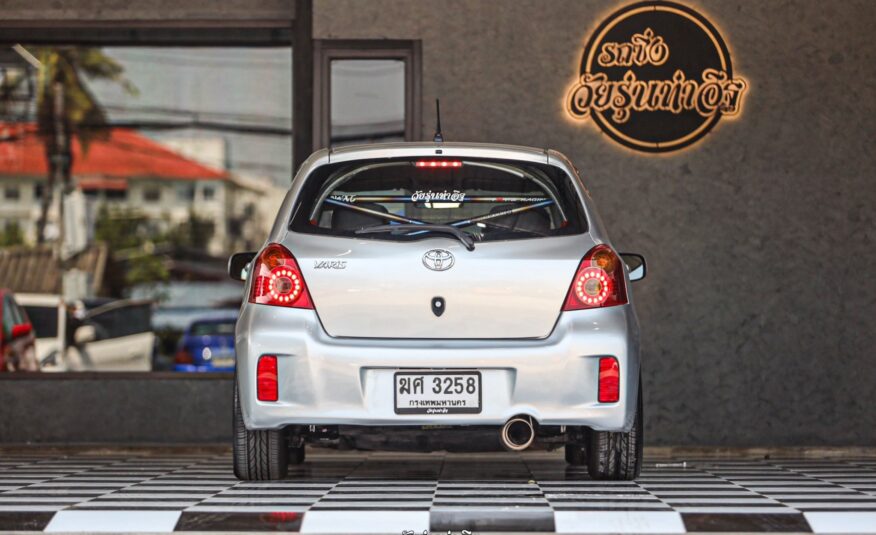 Toyota Yaris 1.5 PF-รถบ้านมือสอง