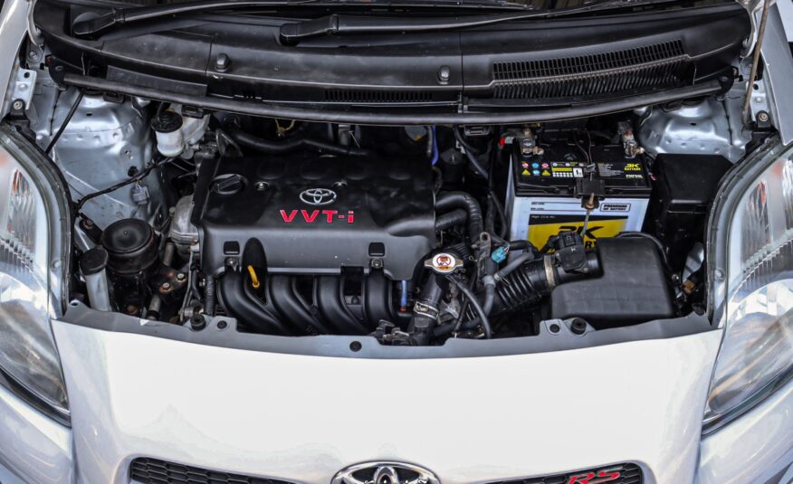 Toyota Yaris 1.5 PF-รถบ้านมือสอง