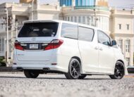 Toyota Vellfire 2.4 V PF-รถบ้านมือสอง