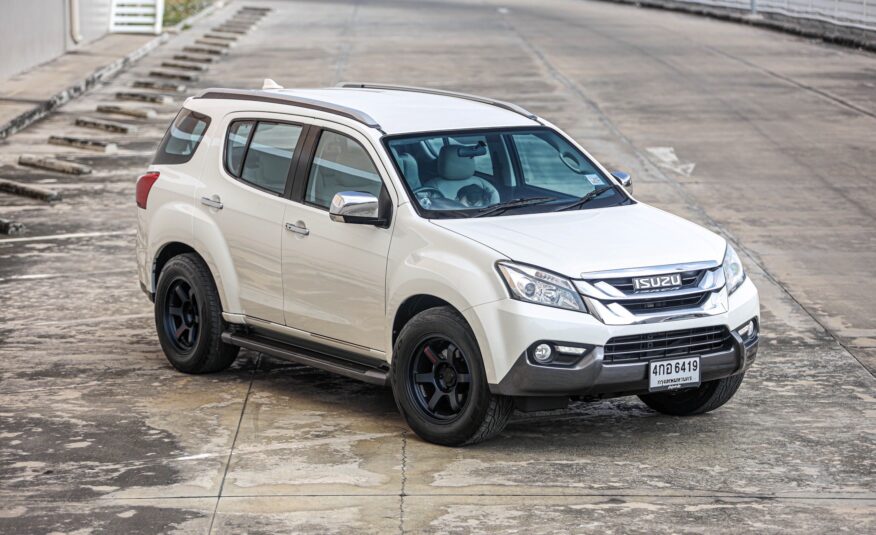 ISUZU MU-X 3.0 PF-รถบ้านมือสอง