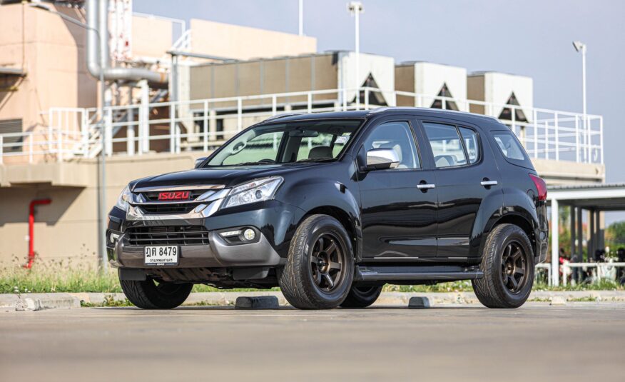 Isuzu Mu-X 3.0 PF-รถบ้านมือสอง