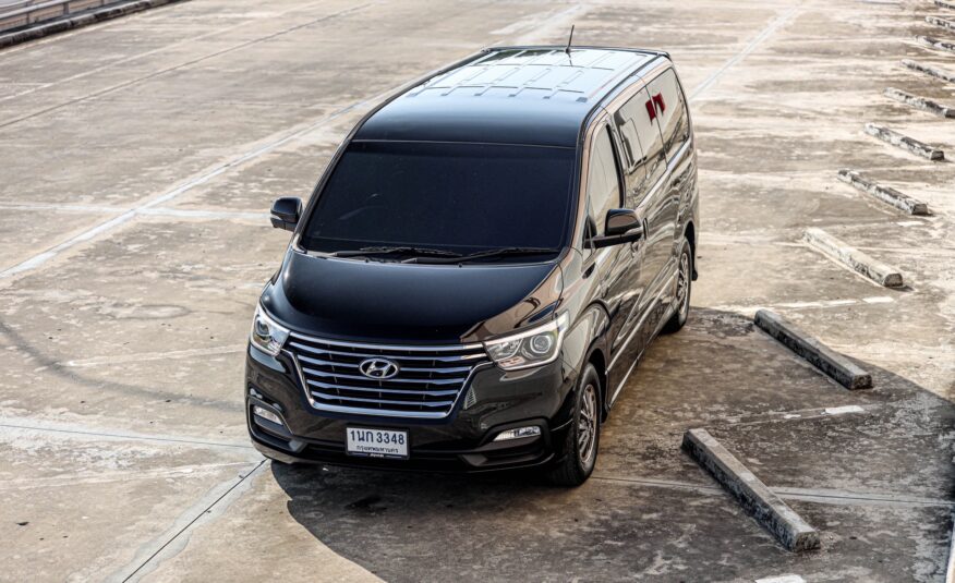 Hyundai H-1 2019 PF-รถบ้านมือสอง