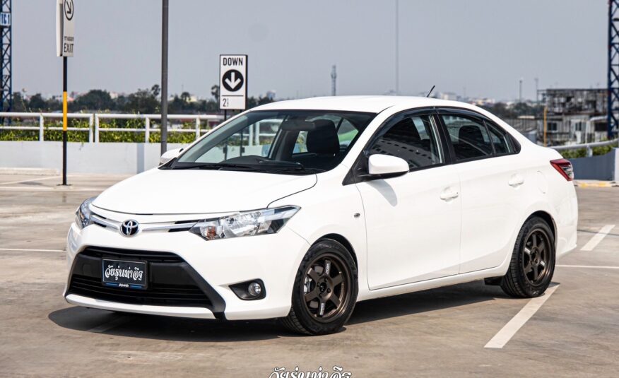 Toyota Vios J PF-รถบ้านมือสอง