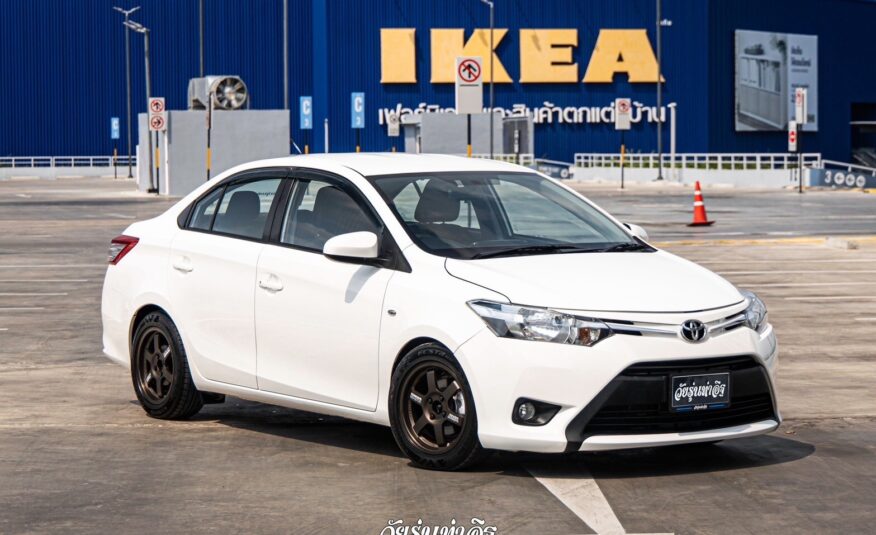 Toyota Vios J PF-รถบ้านมือสอง