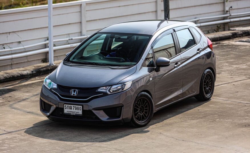 Honda Jazz Gk MT PF-รถบ้านมือสอง