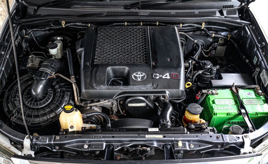 Toyota Fortuner 3.0 V AT 4wd PF-รถบ้านมือสอง