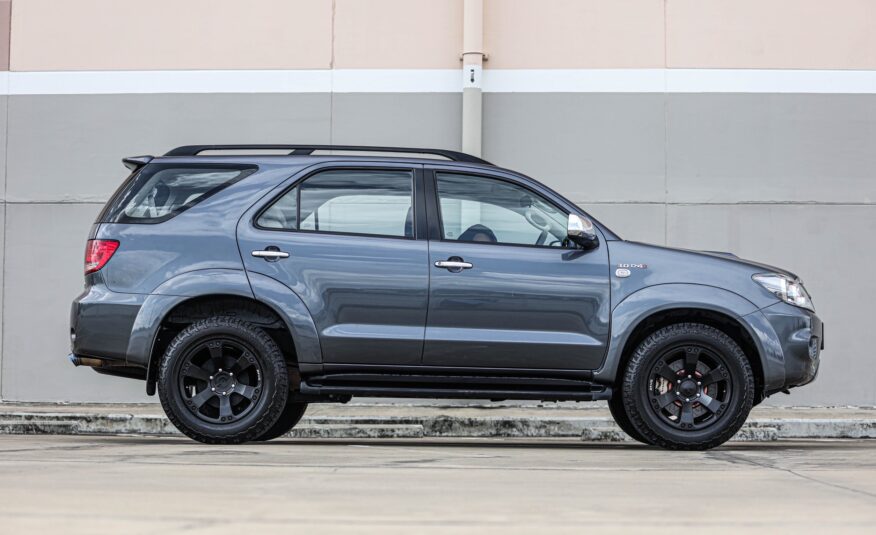 Toyota Fortuner 3.0 V AT 4wd PF-รถบ้านมือสอง