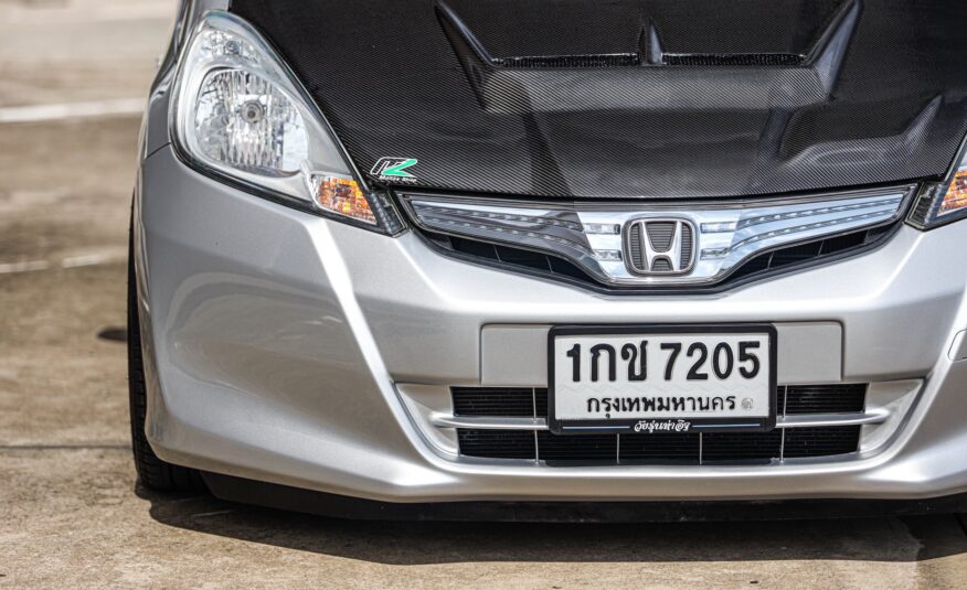 Honda Jazz GE s PF-รถบ้านมือสอง