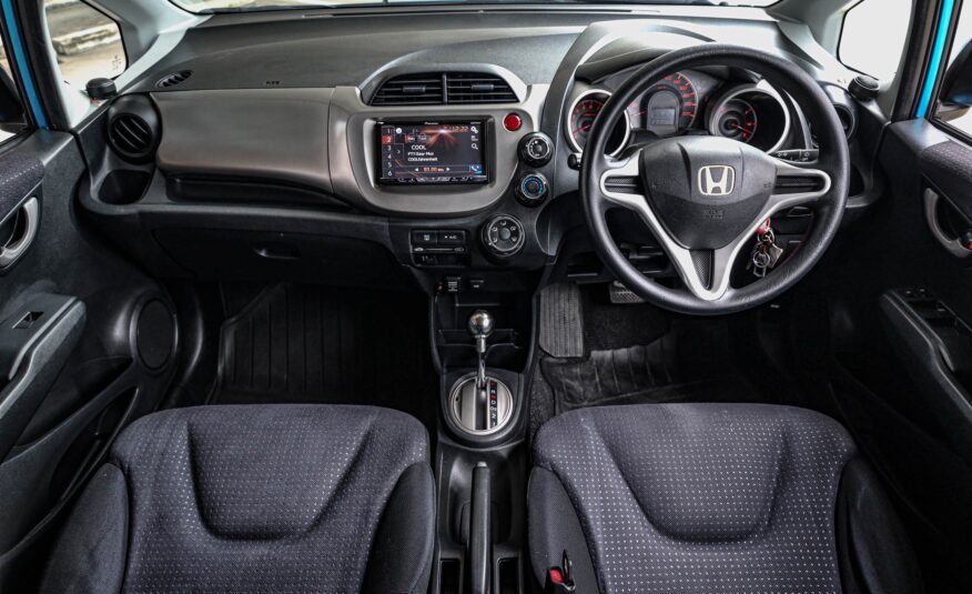 Honda Jazz GE V PF-รถบ้านมือสอง