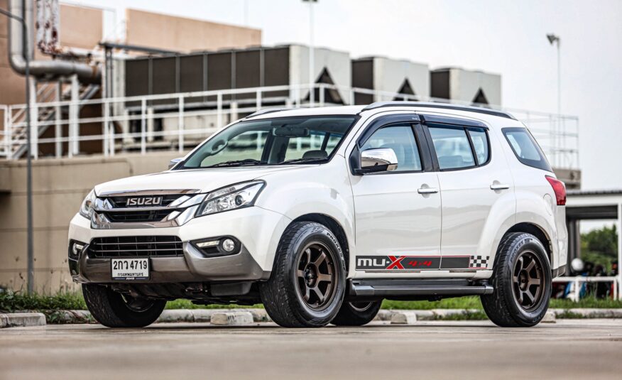 ISUZU MU-X 3.0 4WD PF-รถบ้านมือสอง