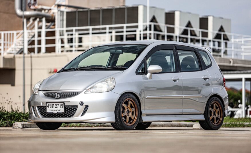 Honda Jazz GD Vtec PF-รถบ้านมือสอง