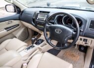 Toyota Fortuner 3.0 V AT 4wd PF-รถบ้านมือสอง