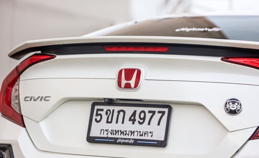 Honda Civic FC 1.8 EL PF-รถบ้านมือสอง