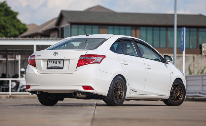 Toyota Vios J PF-รถบ้านมือสอง