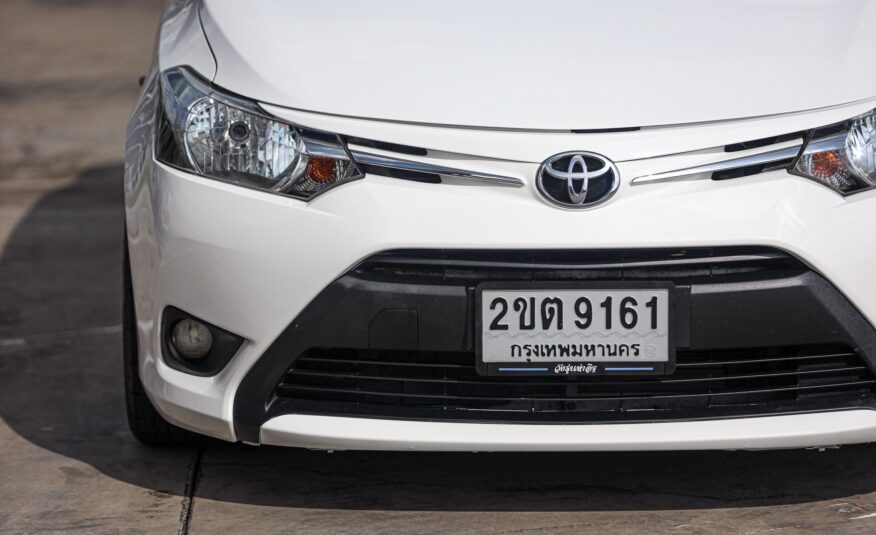 Toyota Vios J PF-รถบ้านมือสอง