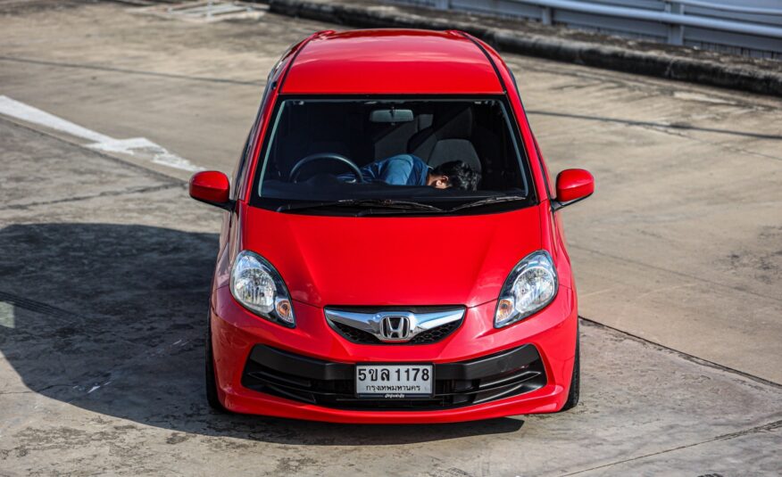 Honda Brio V PF-รถบ้านมือสอง