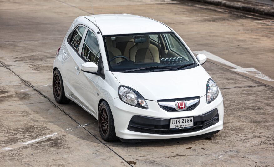 Honda Brio V PF-รถบ้านมือสอง