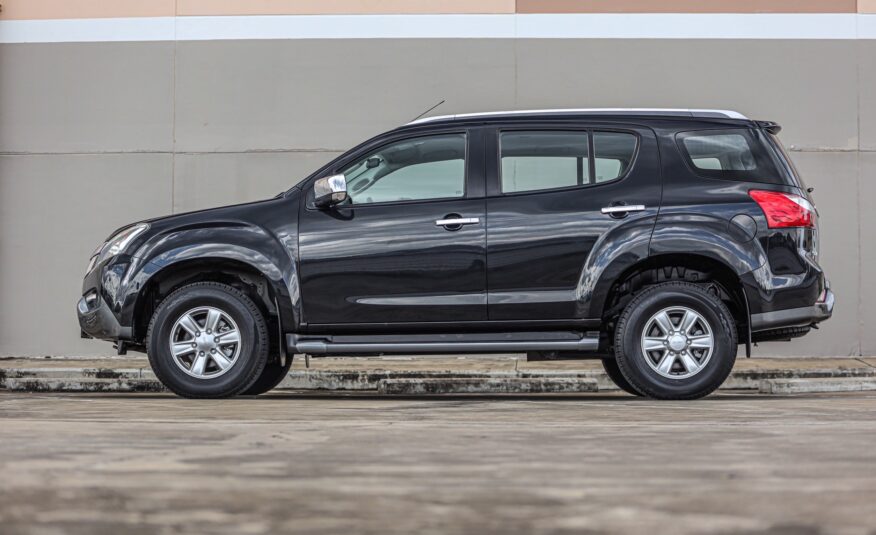 ISUZU MU-X 2.5 PF-รถบ้านมือสอง