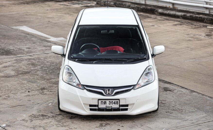 Honda Jazz GE S PF-รถบ้านมือสอง