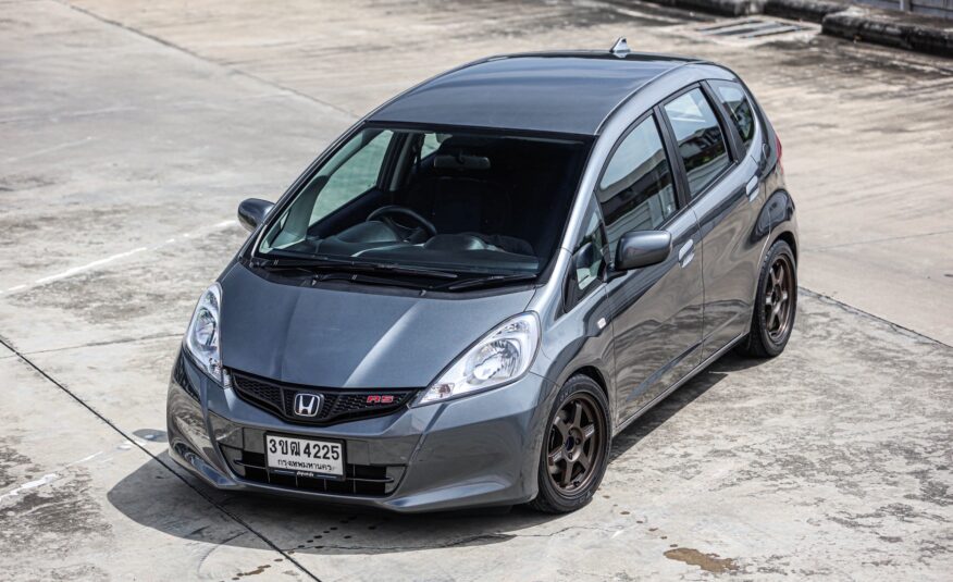 Honda Jazz GE S MT PF-รถบ้านมือสอง