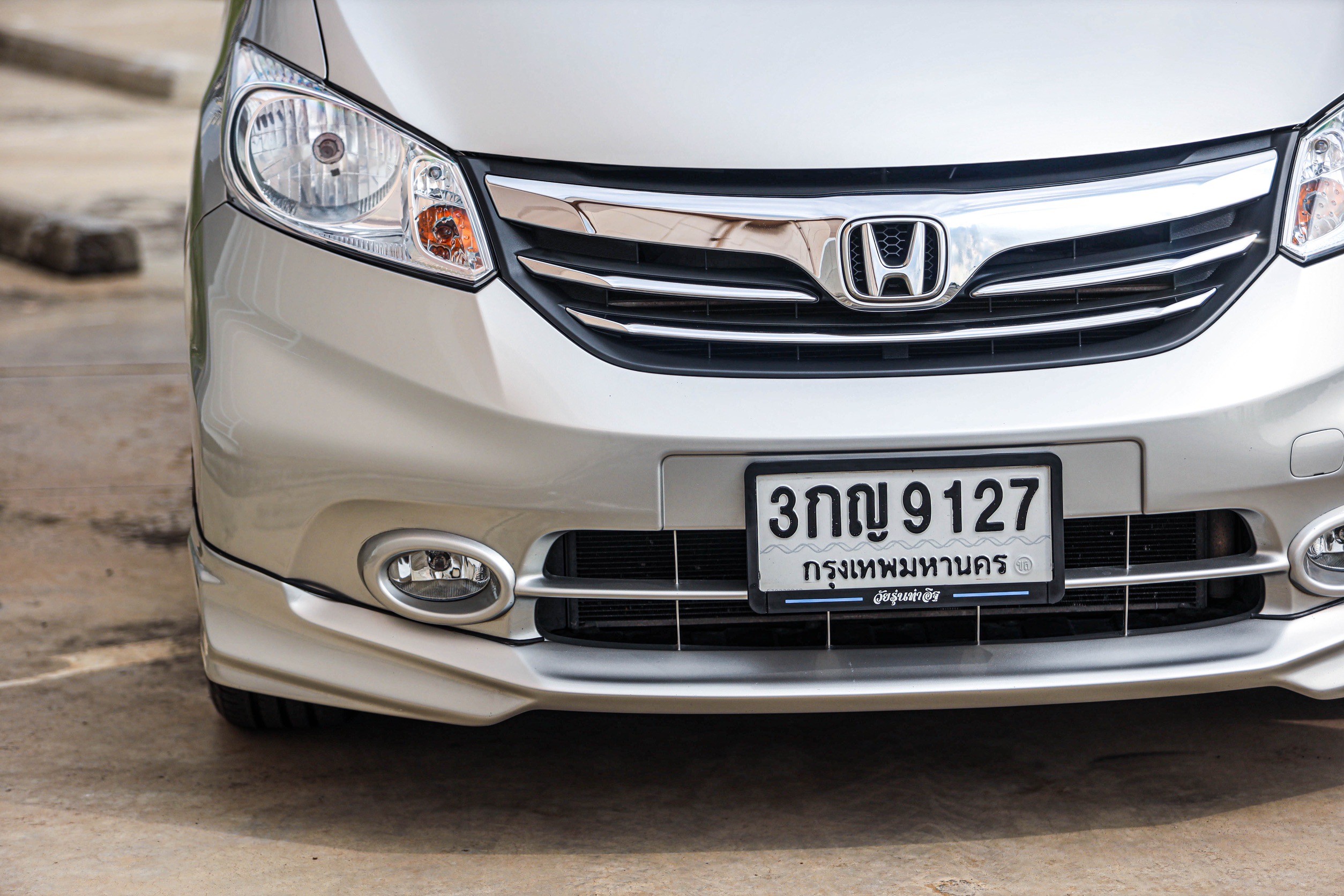 Honda Freed E PF-รถบ้านมือสอง