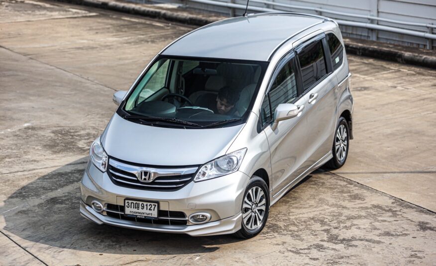 Honda Freed E PF-รถบ้านมือสอง