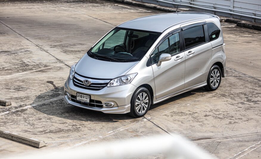 Honda Freed E PF-รถบ้านมือสอง