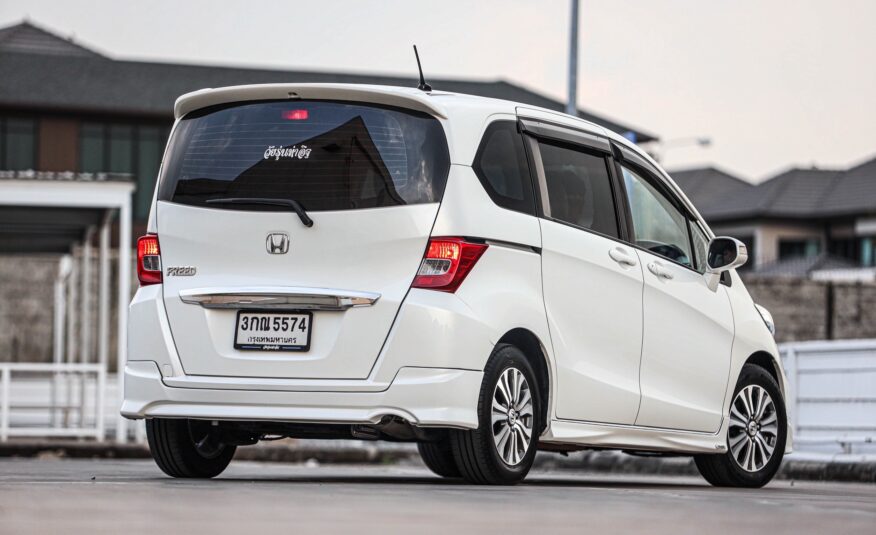 Honda Freed EL PF-รถบ้านมือสอง