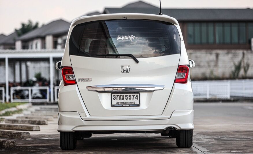 Honda Freed EL PF-รถบ้านมือสอง