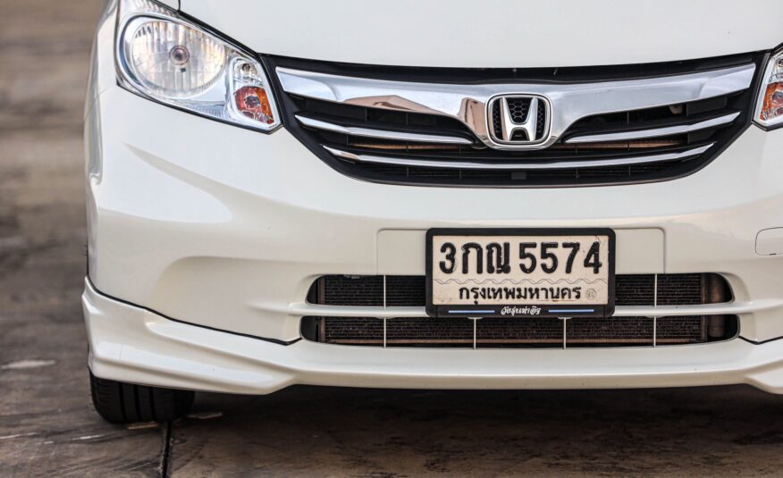 Honda Freed EL PF-รถบ้านมือสอง