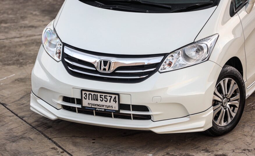 Honda Freed EL PF-รถบ้านมือสอง