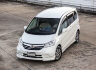 Honda Freed EL PF-รถบ้านมือสอง