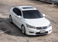 Honda Accord 2.4 Tach PF-รถบ้านมือสอง