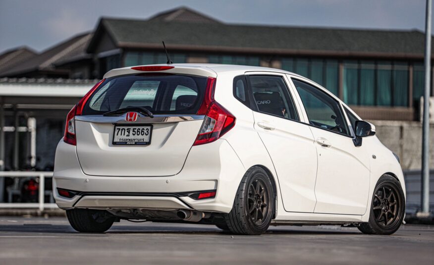 Honda Jazz GK V+ PF-รถบ้านมือสอง