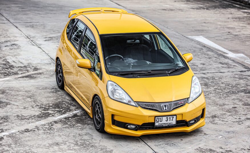 Honda Jazz GE SV PF-รถบ้านมือสอง