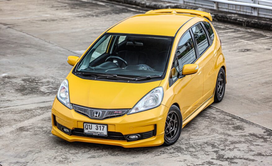 Honda Jazz GE SV PF-รถบ้านมือสอง