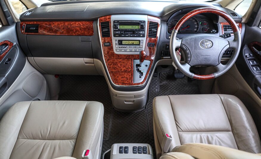 Toyota Alphard 3.0 V6 PF-รถบ้านมือสอง