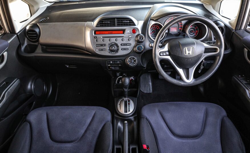 Honda Jazz GE V PF-รถบ้านมือสอง