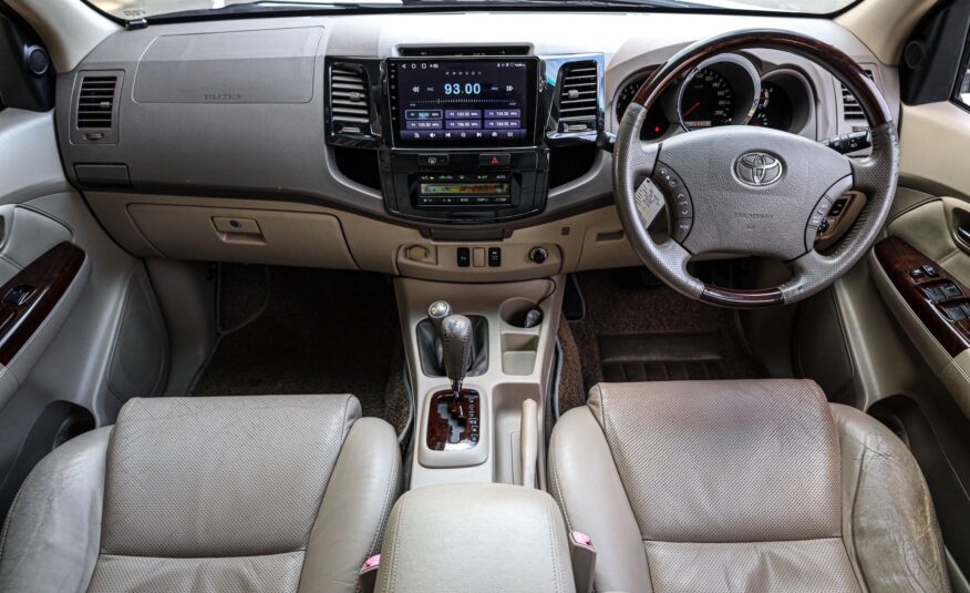 Toyota Fortuner 3.0 V AT 4wd PF-รถบ้านมือสอง