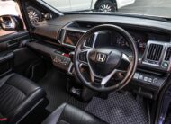 Honda Stepwagon Spada 2.0 PF-รถบ้านมือสอง