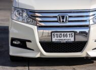 Honda Stepwagon Spada 2.0 PF-รถบ้านมือสอง