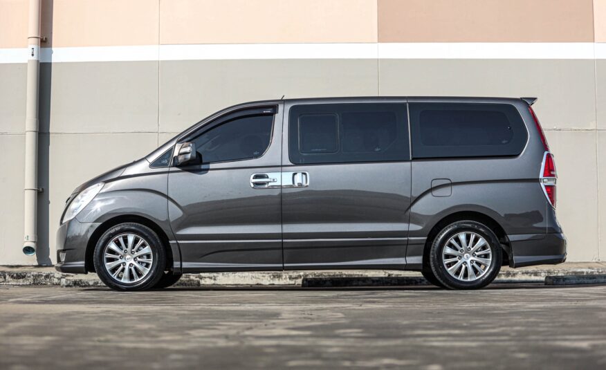 Hyundai H-1 PF-รถบ้านมือสอง