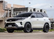 Fortuner Legender 2.4 PF-รถบ้านมือสอง