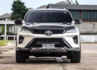 Fortuner Legender 2.4 PF-รถบ้านมือสอง