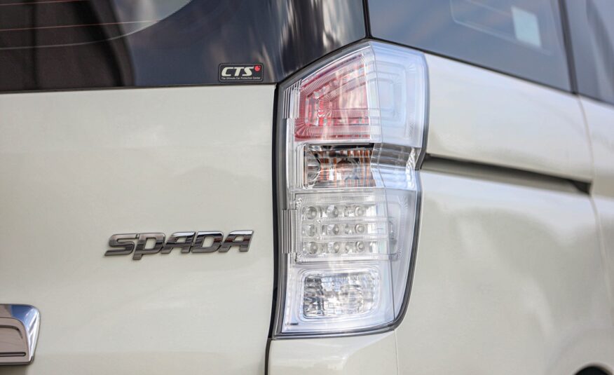 Honda Stepwagon Spada 2.0 PF-รถบ้านมือสอง