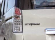 Honda Stepwagon Spada 2.0 PF-รถบ้านมือสอง