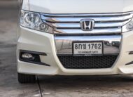 Honda Stepwagon Spada 2.0 PF-รถบ้านมือสอง