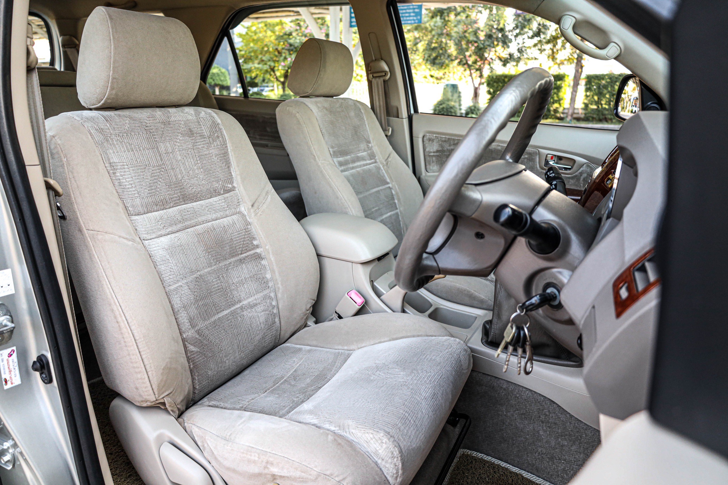 Toyota Fortuner 3.0 G MT 4wd PF-รถบ้านมือสอง