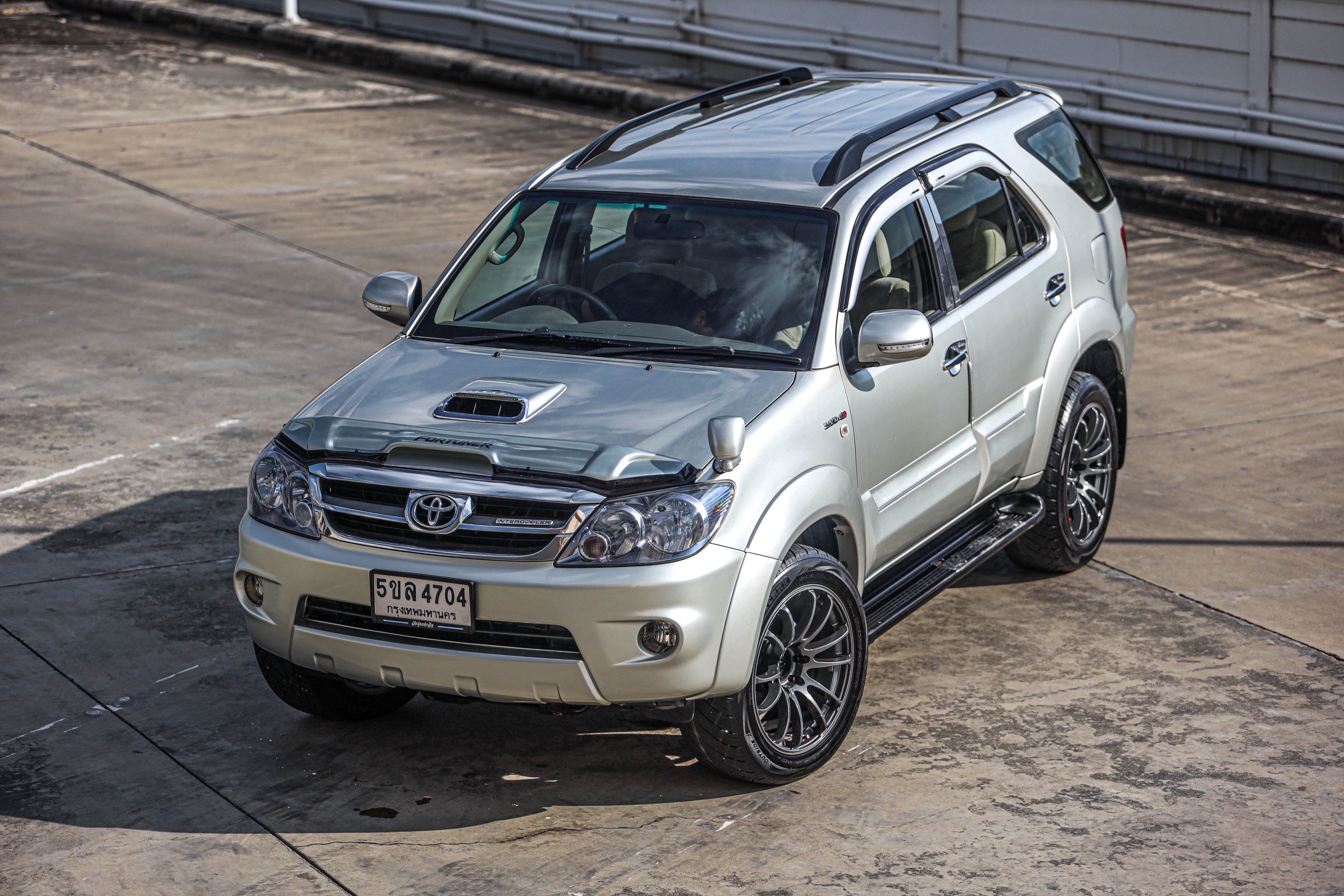 Toyota Fortuner 3.0 G MT 4wd PF-รถบ้านมือสอง
